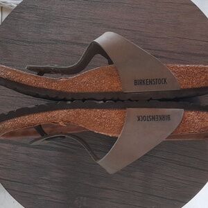 Birkenstock sandals Flip Flops size 42 Olive 11W 9M